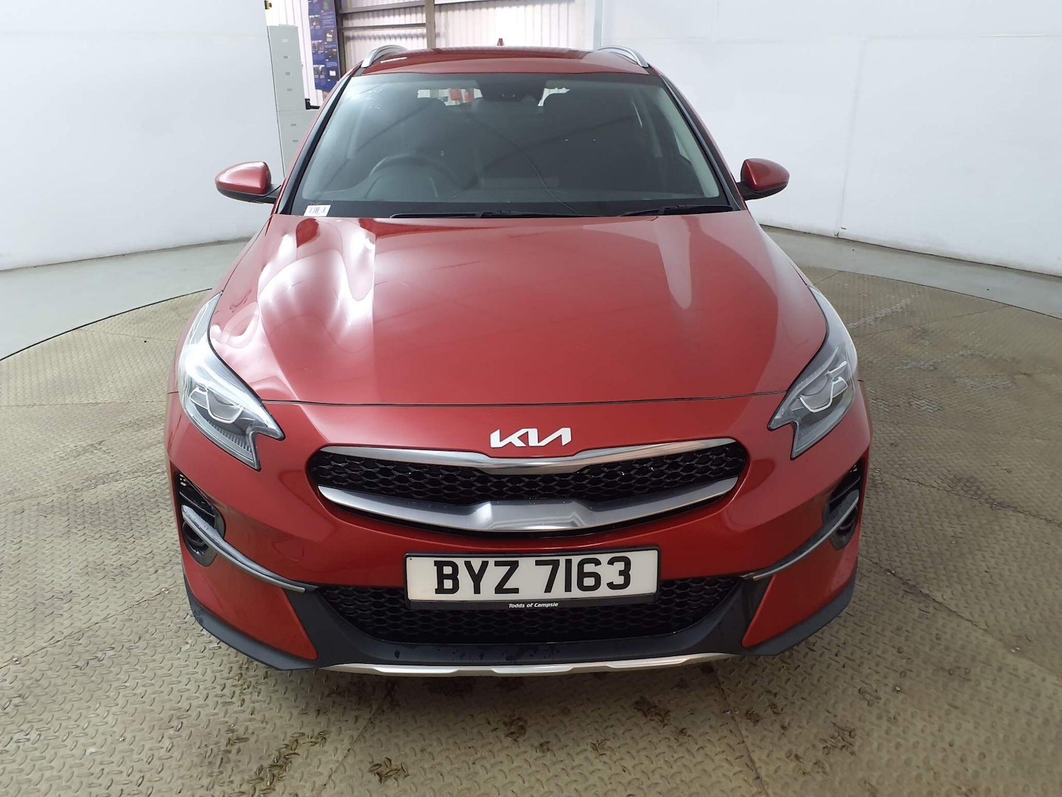 Used Kia XCeed 2023 for sale - 77882883: Photo 3