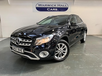 Mercedes-Benz - GLA