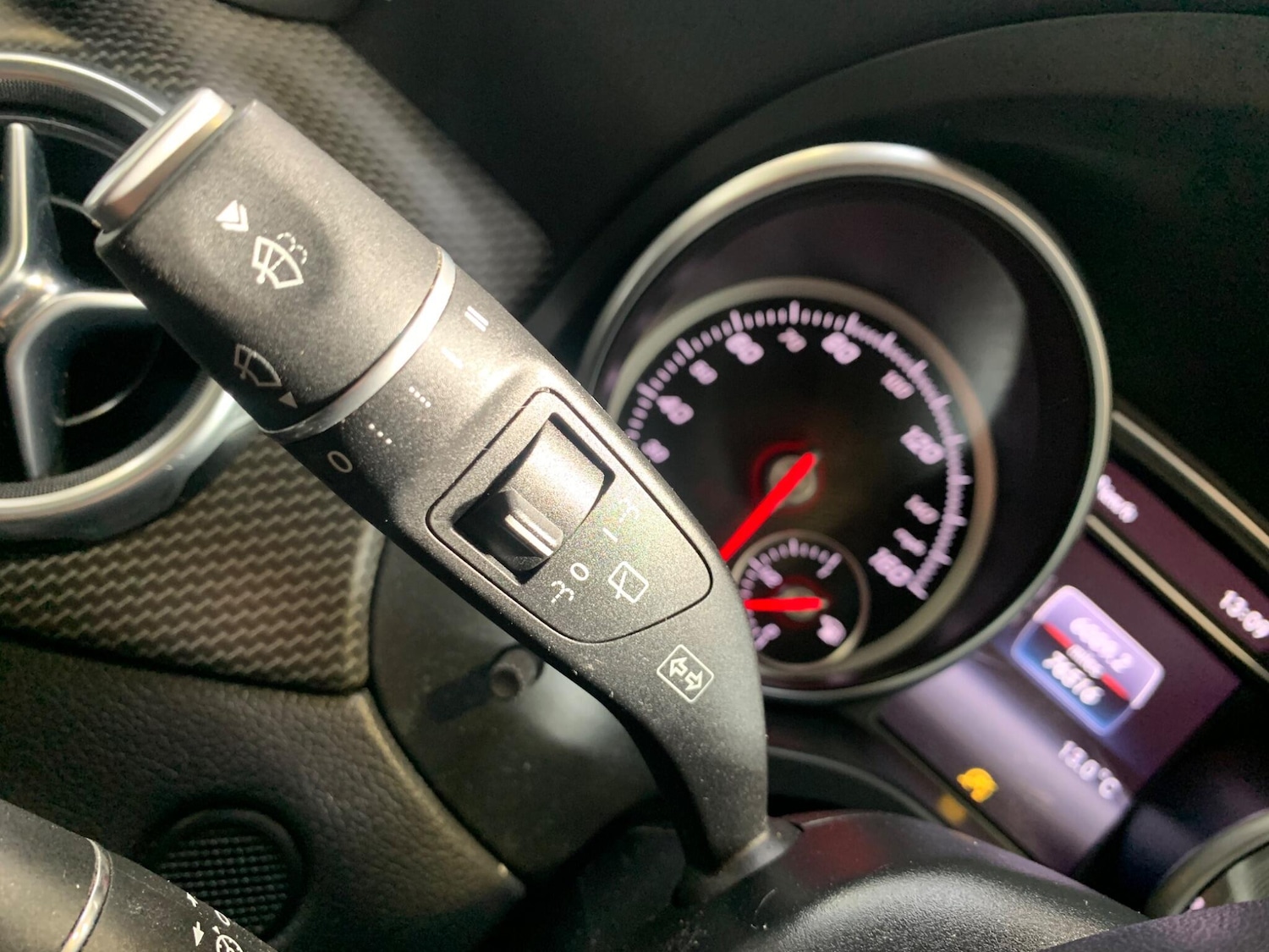 Used Mercedes-Benz GLA 2017 for sale - 76072056: Photo 45