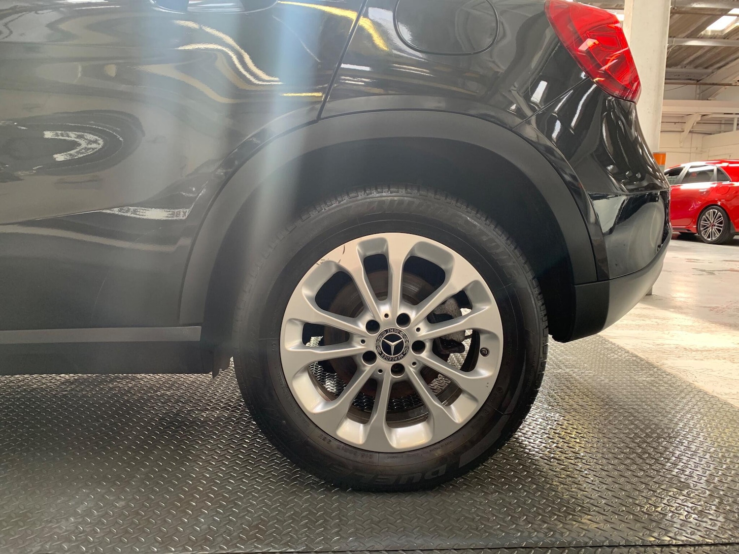 Used Mercedes-Benz GLA 2017 for sale - 76072056: Photo 8