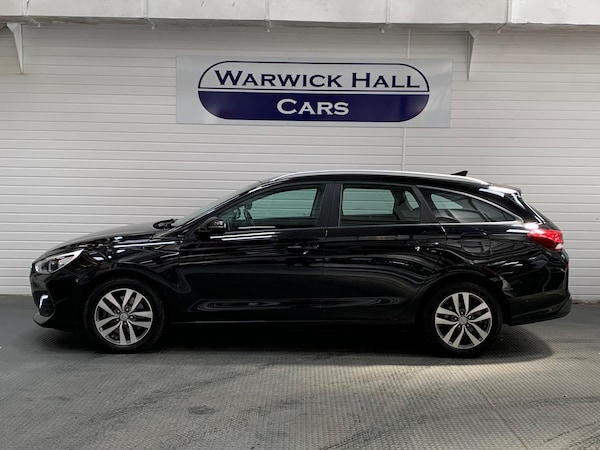 Used Hyundai i30 2021 for sale - 74799265: Photo 3