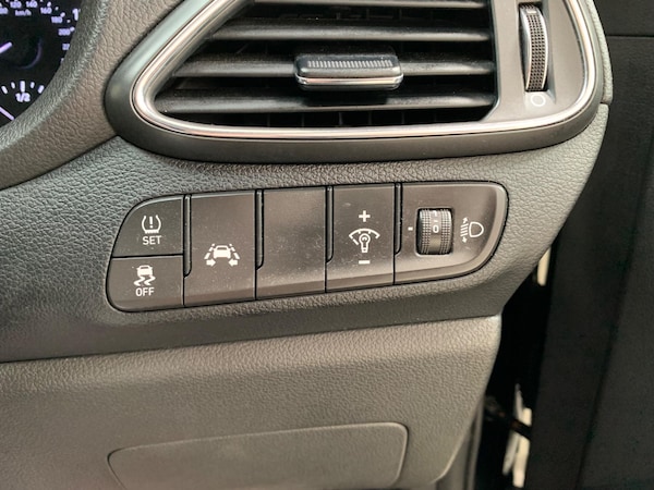 Used Hyundai i30 2021 for sale - 74799265: Photo 41