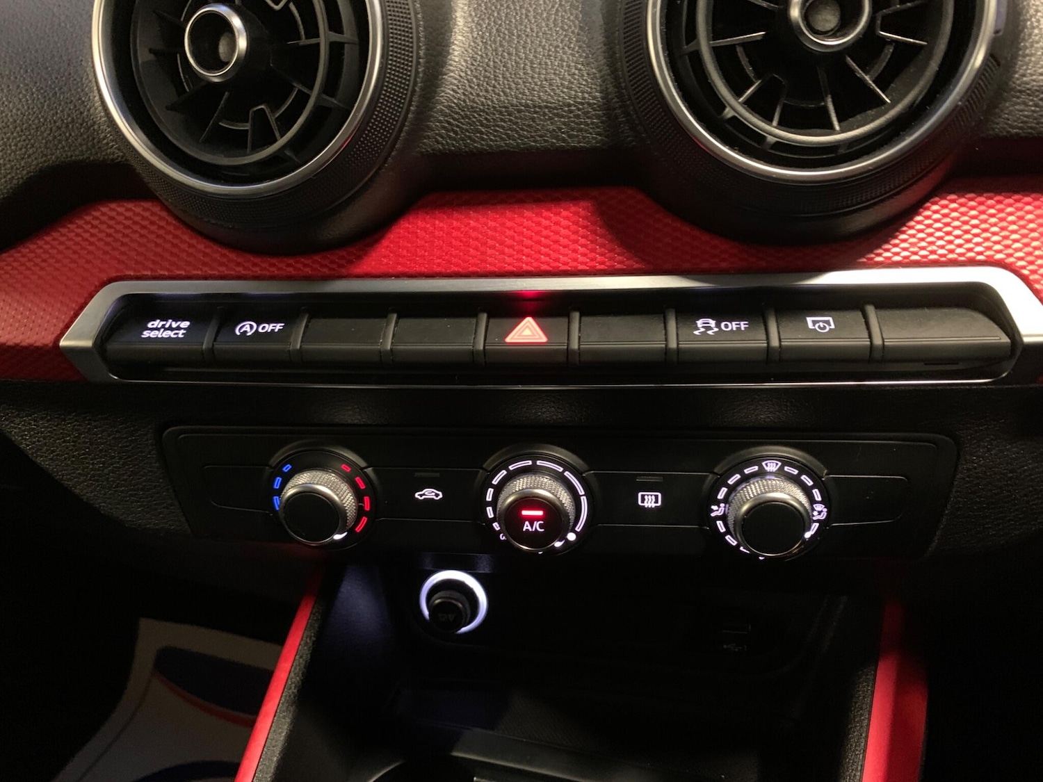 Used Audi Q2 2019 for sale - 77060428: Photo 35