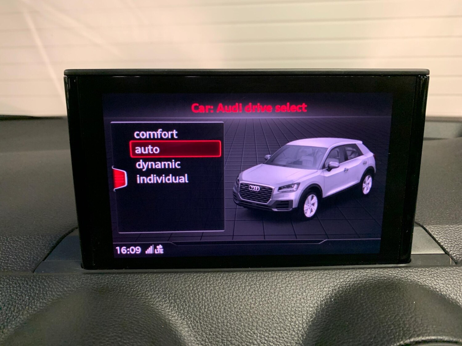 Used Audi Q2 2019 for sale - 77060428: Photo 43