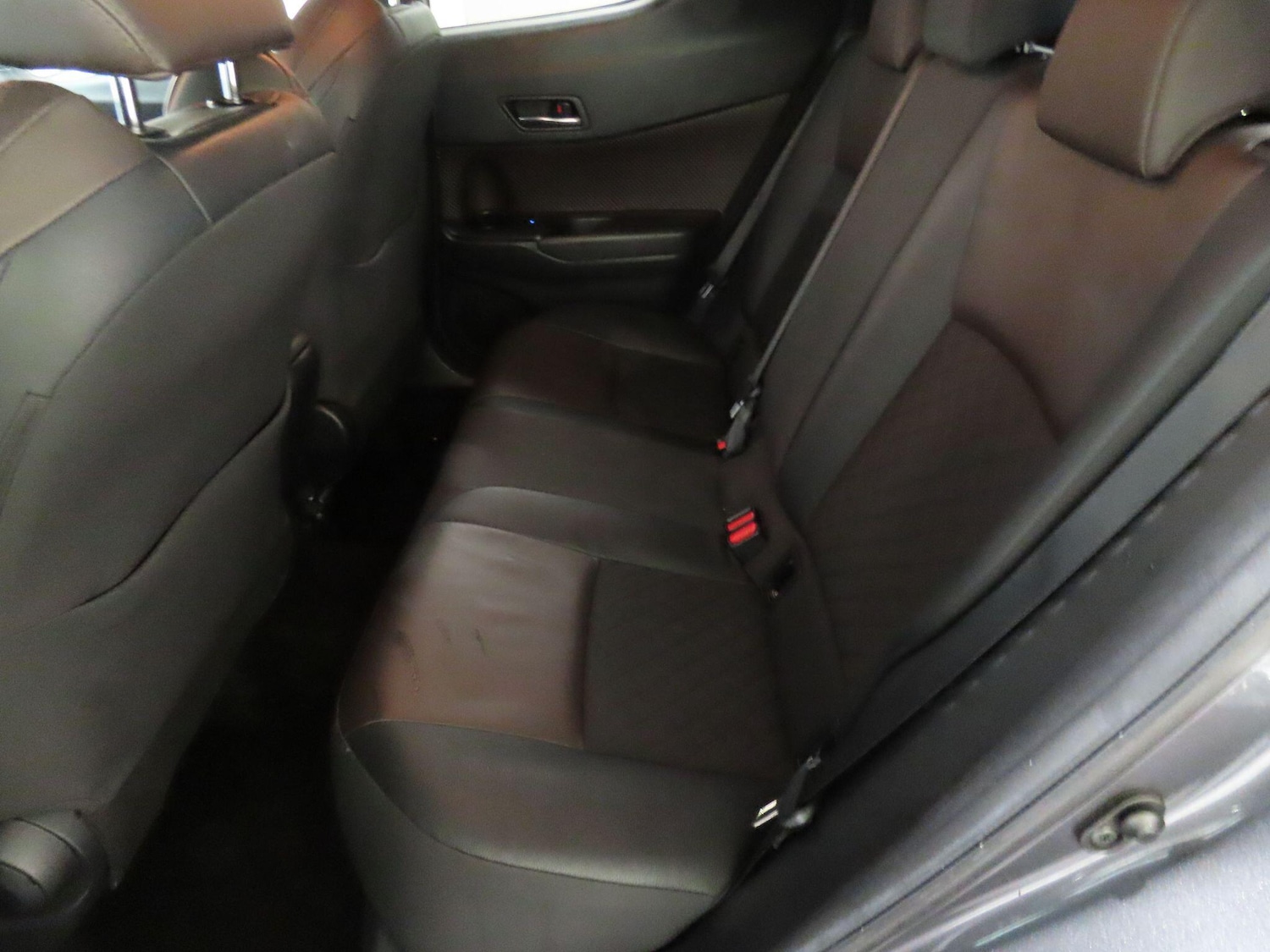 Used Toyota C-HR for sale - 77783166: Photo 17