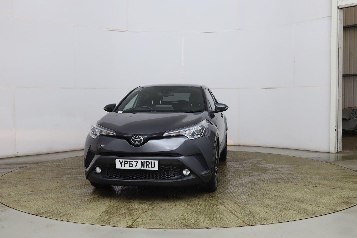 Used Toyota C-HR for sale - 77783166: Photo 3