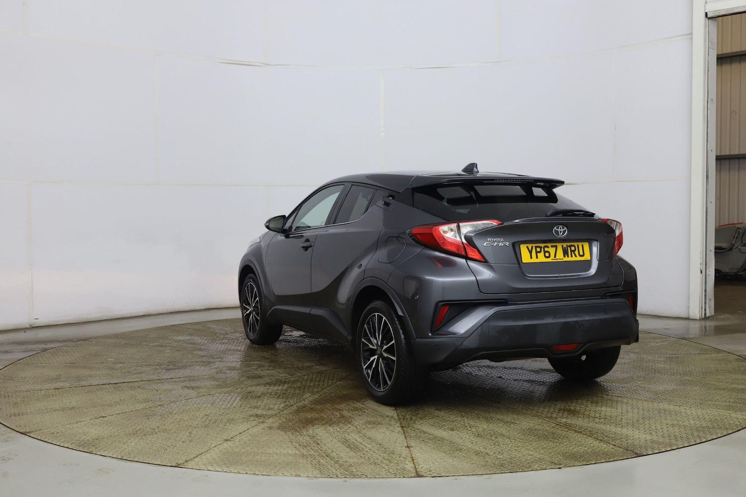 Used Toyota C-HR for sale - 77783166: Photo 5