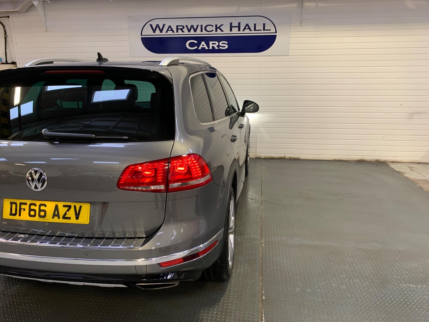 Used Volkswagen Touareg 2016 for sale - 77783833: Photo 6