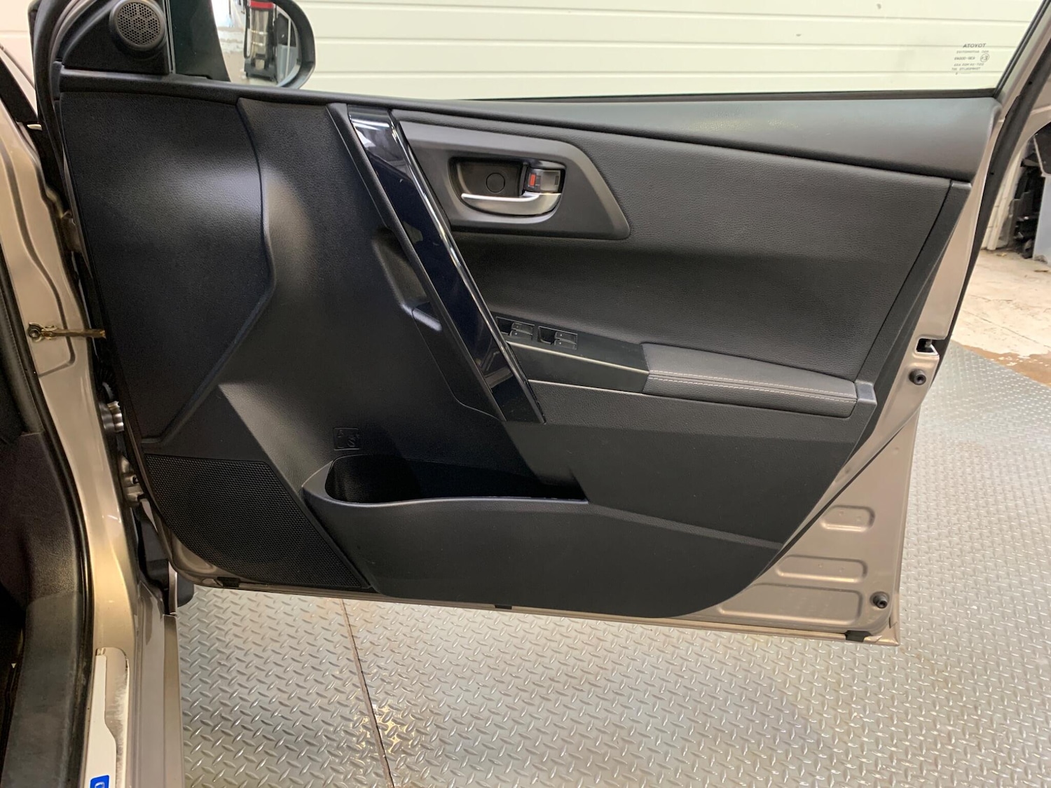 Used Toyota Auris 2016 for sale - 76994508: Photo 21