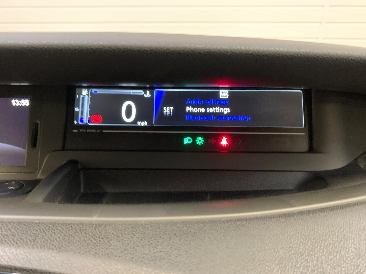 Used Renault Scenic 2015 for sale - 76689421: Photo 33