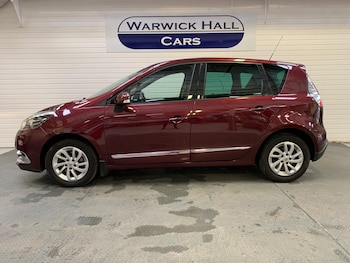 Used Renault Scenic 2015 for sale - 76689421: Photo