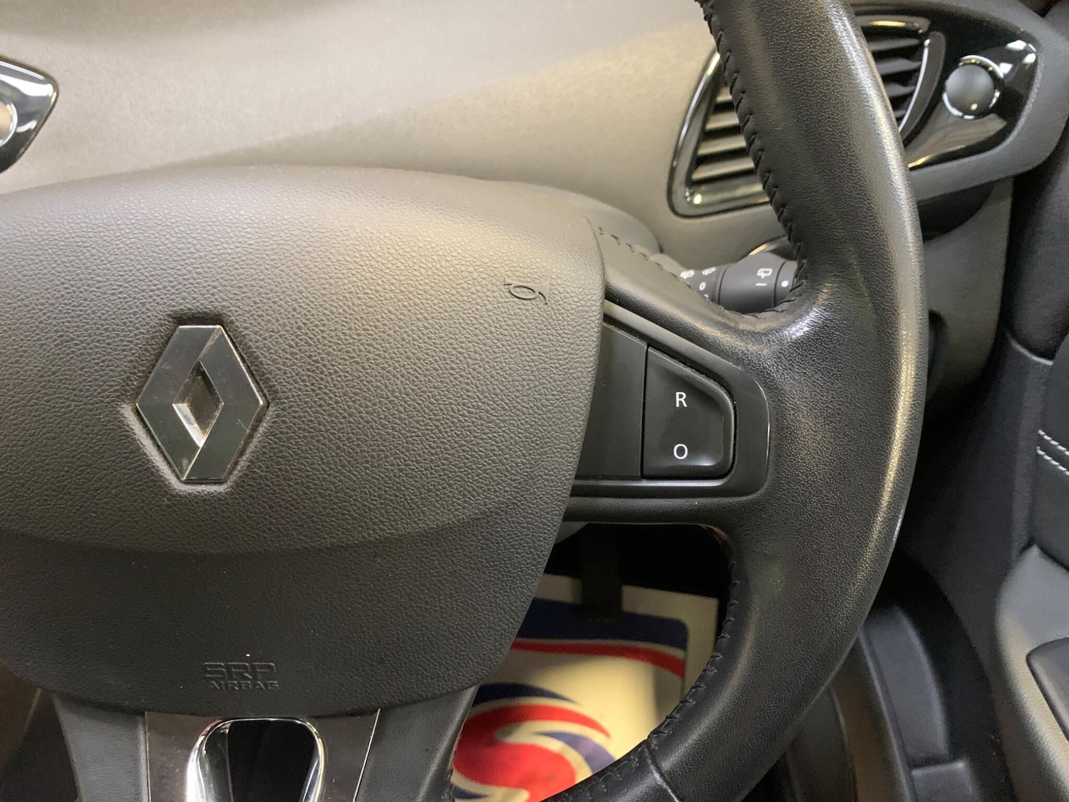 Used Renault Scenic 2015 for sale - 76689421: Photo 45