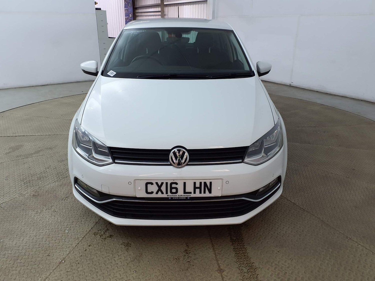 Used Volkswagen Polo 2016 for sale - 77939696: Photo 3