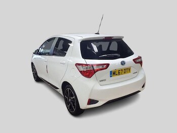 Used Toyota Yaris 2017 for sale - 77969589: Photo