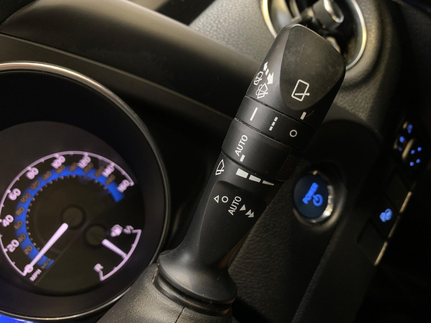 Used Toyota Auris 2016 for sale - 77057328: Photo 45