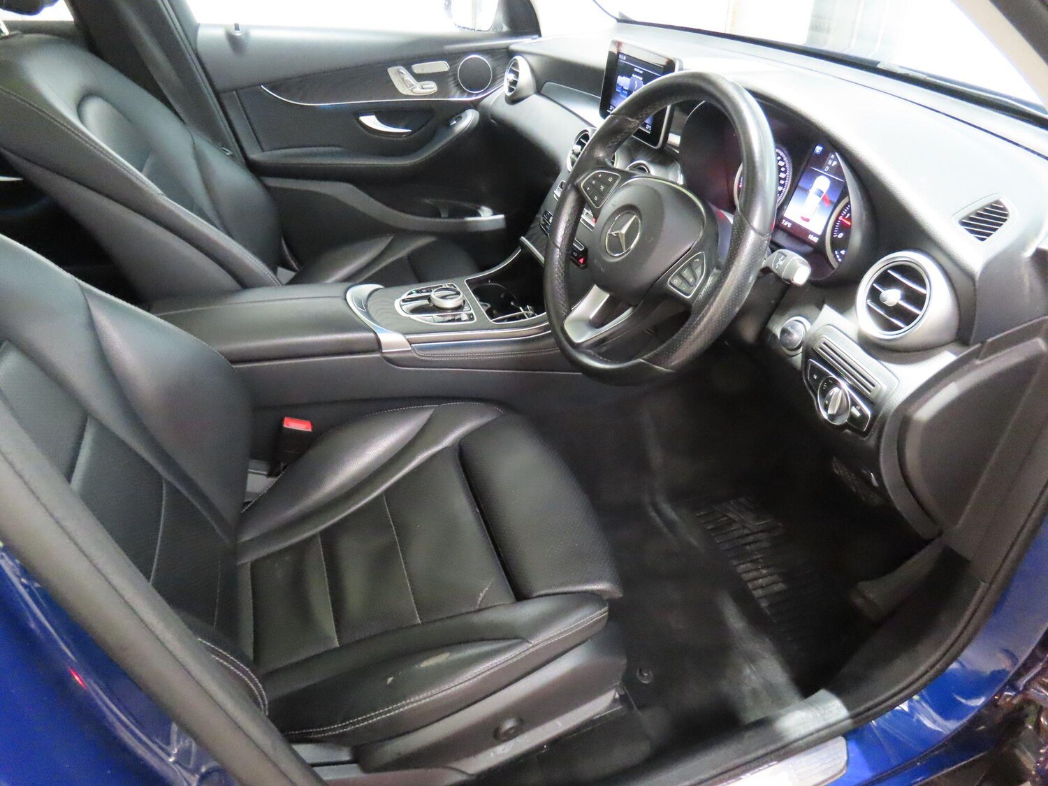 Used Mercedes-Benz GLC for sale - 77575082: Photo 12