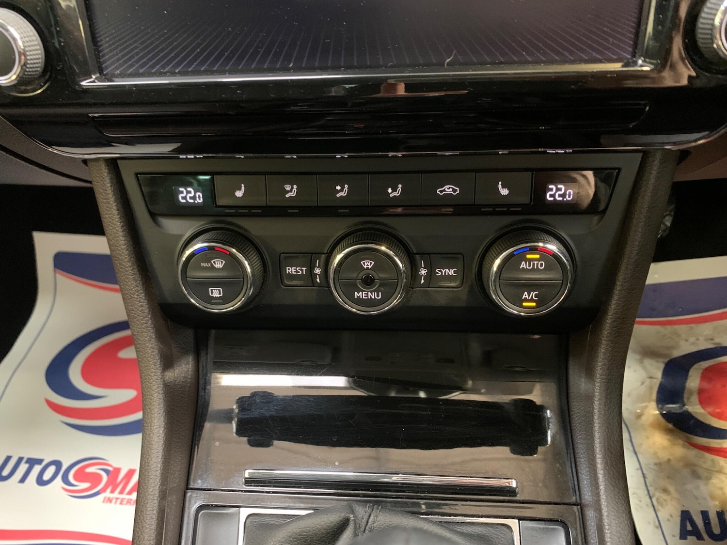 Used Skoda Superb 2016 for sale - 77537576: Photo 42