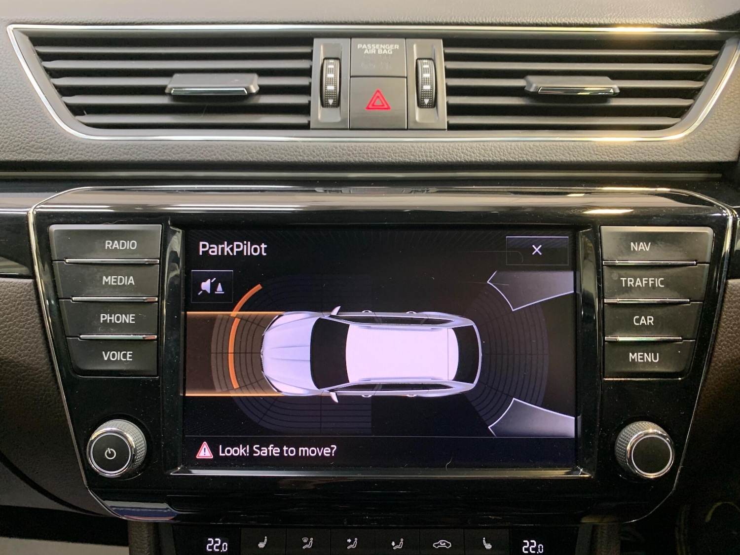 Used Skoda Superb 2016 for sale - 77537576: Photo 52