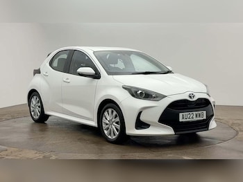 Used Toyota Yaris 2022 for sale - 78504139: Photo