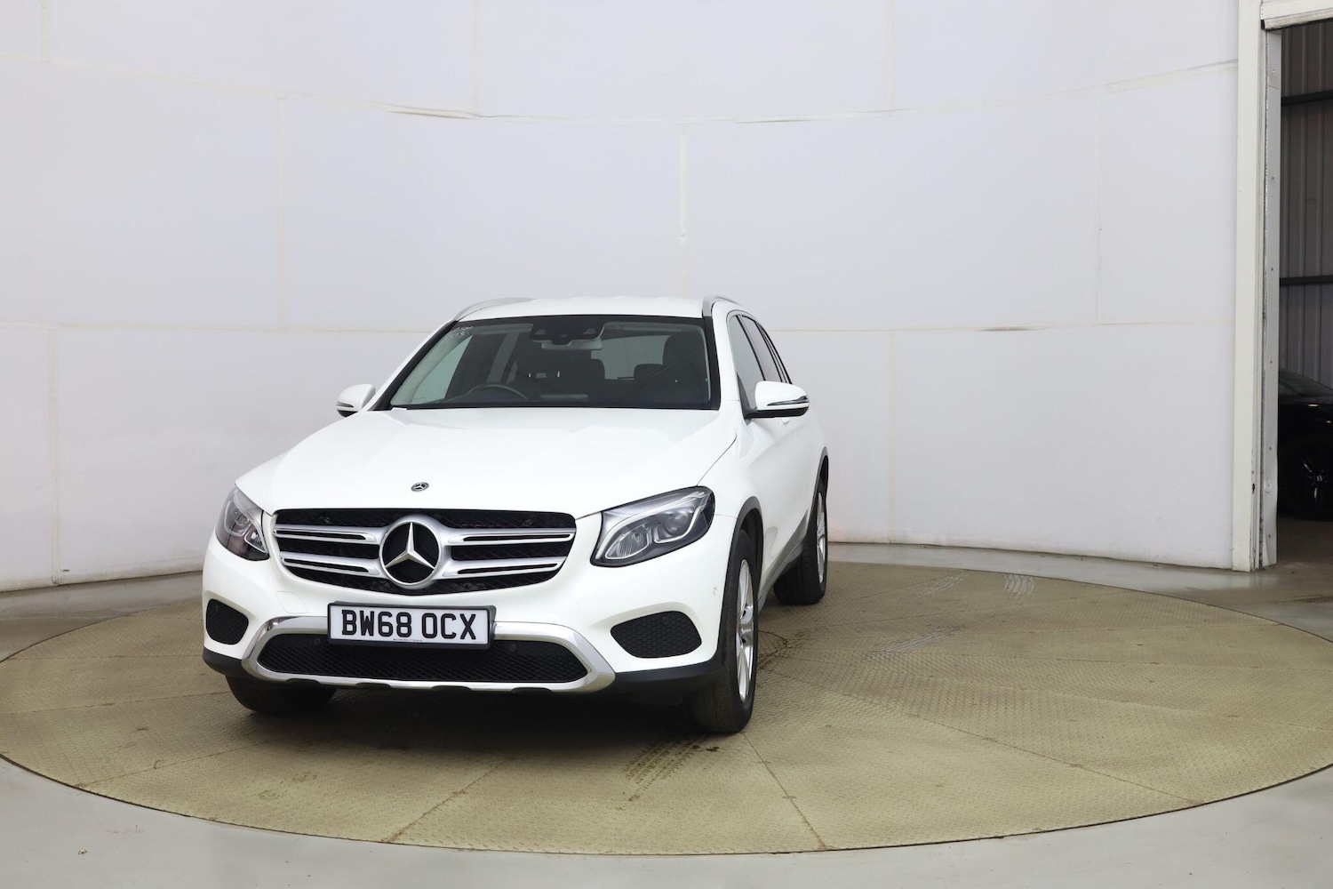 Used Mercedes-Benz GLC for sale - 77783472: Photo 3