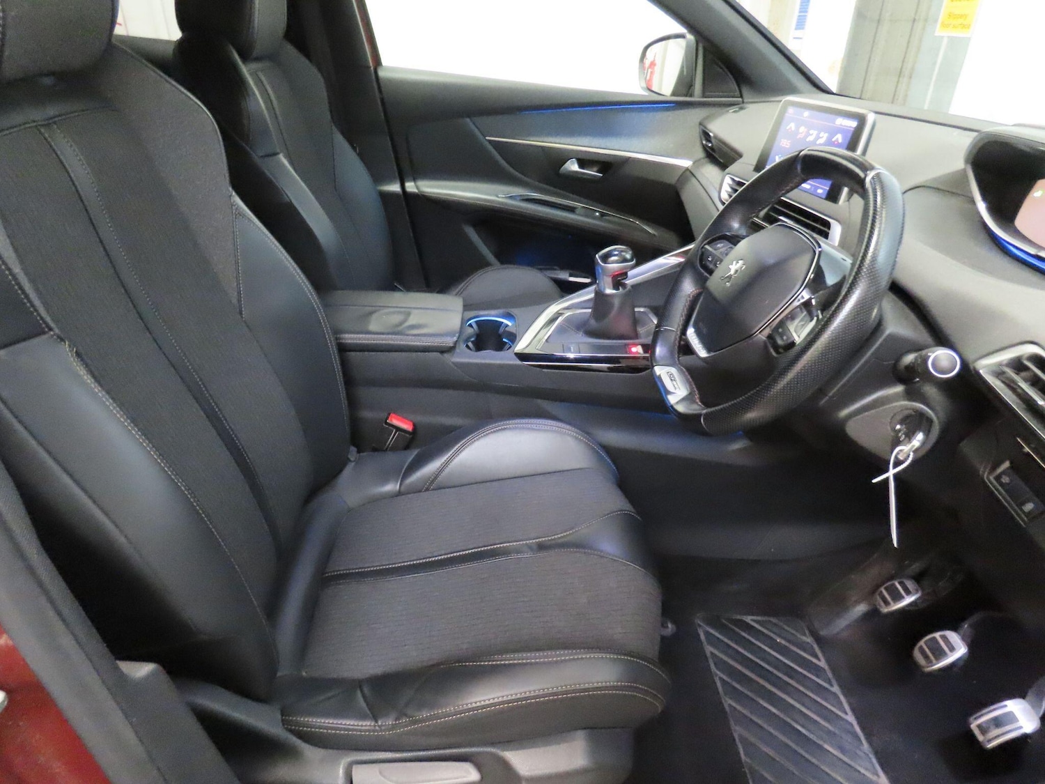 Used Peugeot 3008 2018 for sale - 76388320: Photo 10