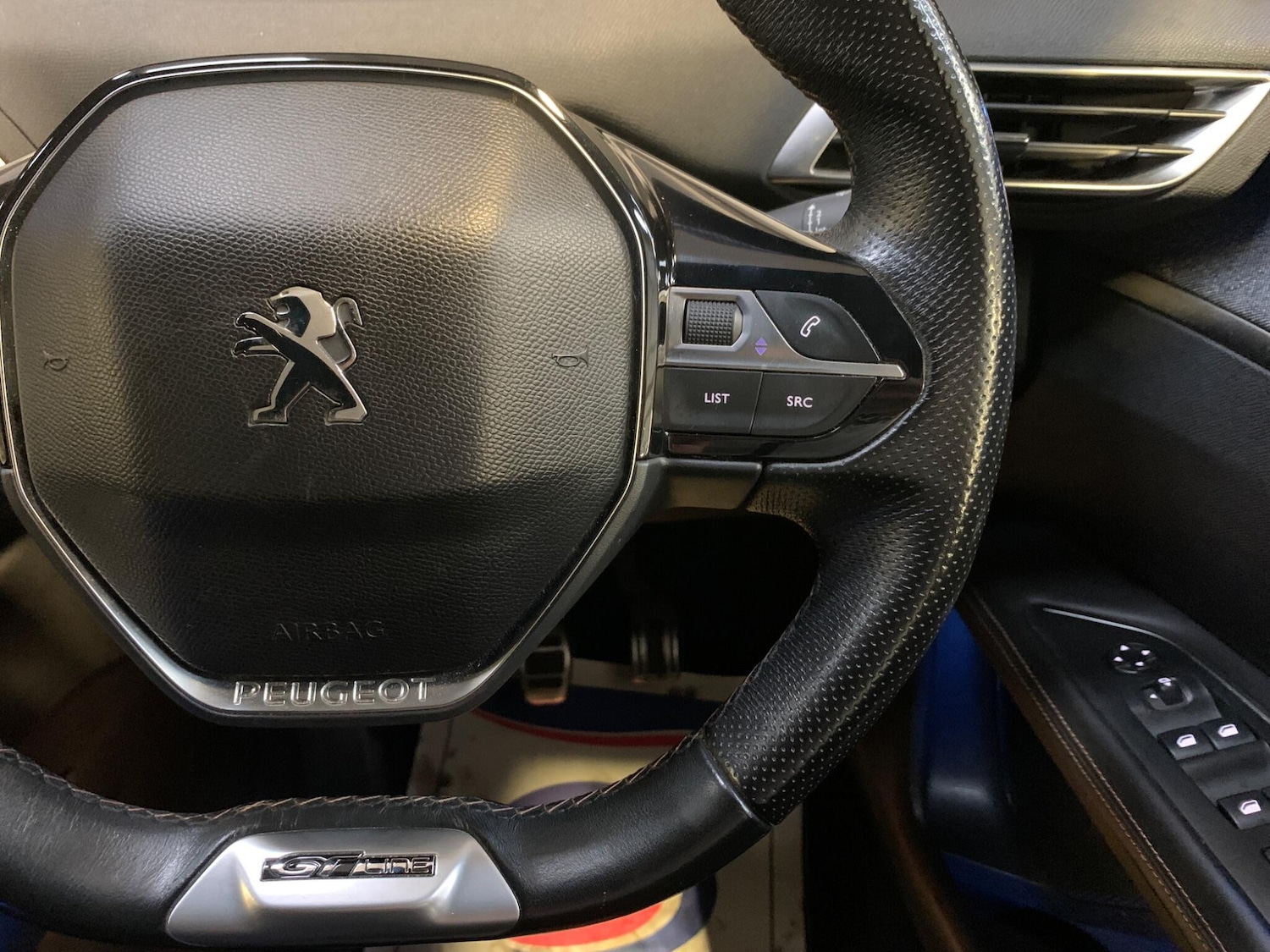 Used Peugeot 3008 2018 for sale - 76388320: Photo 54