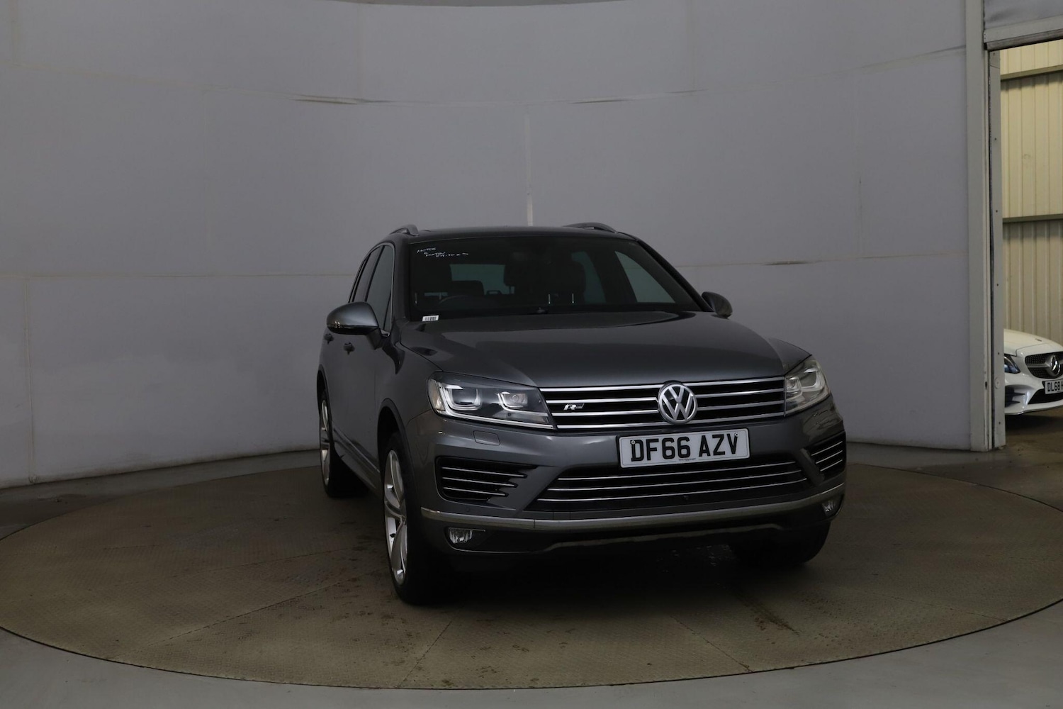 Used Volkswagen Touareg 2016 for sale - 76485063: Photo 10
