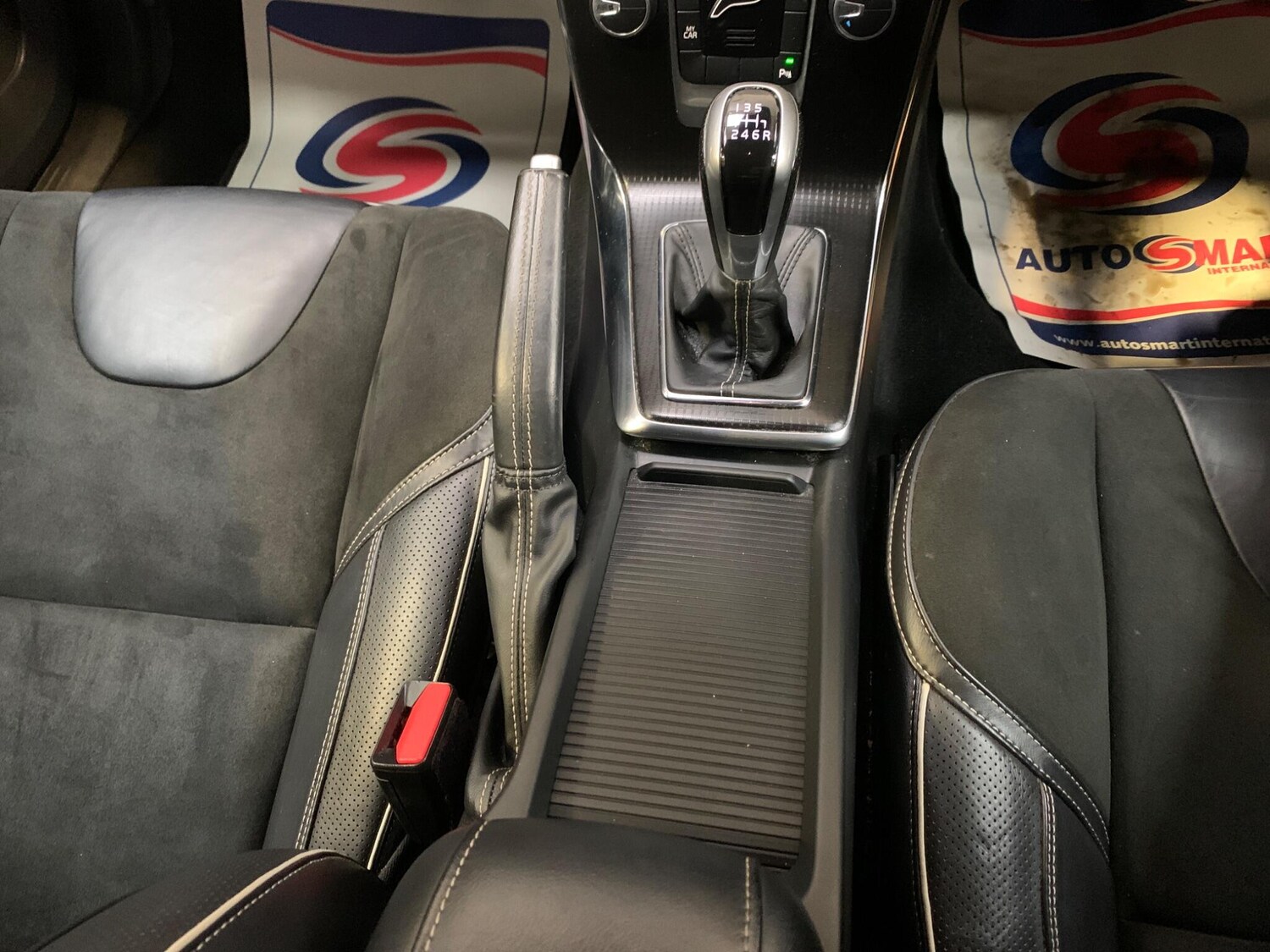 Used Volvo V40 2016 for sale - 78058096: Photo 39