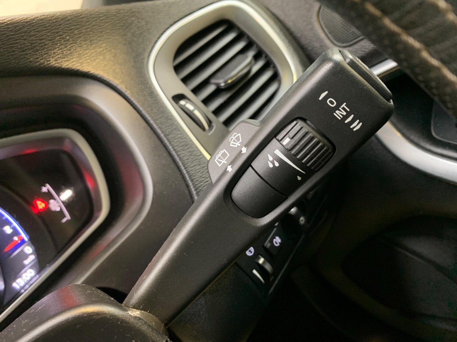 Used Volvo V40 2016 for sale - 78058096: Photo 43