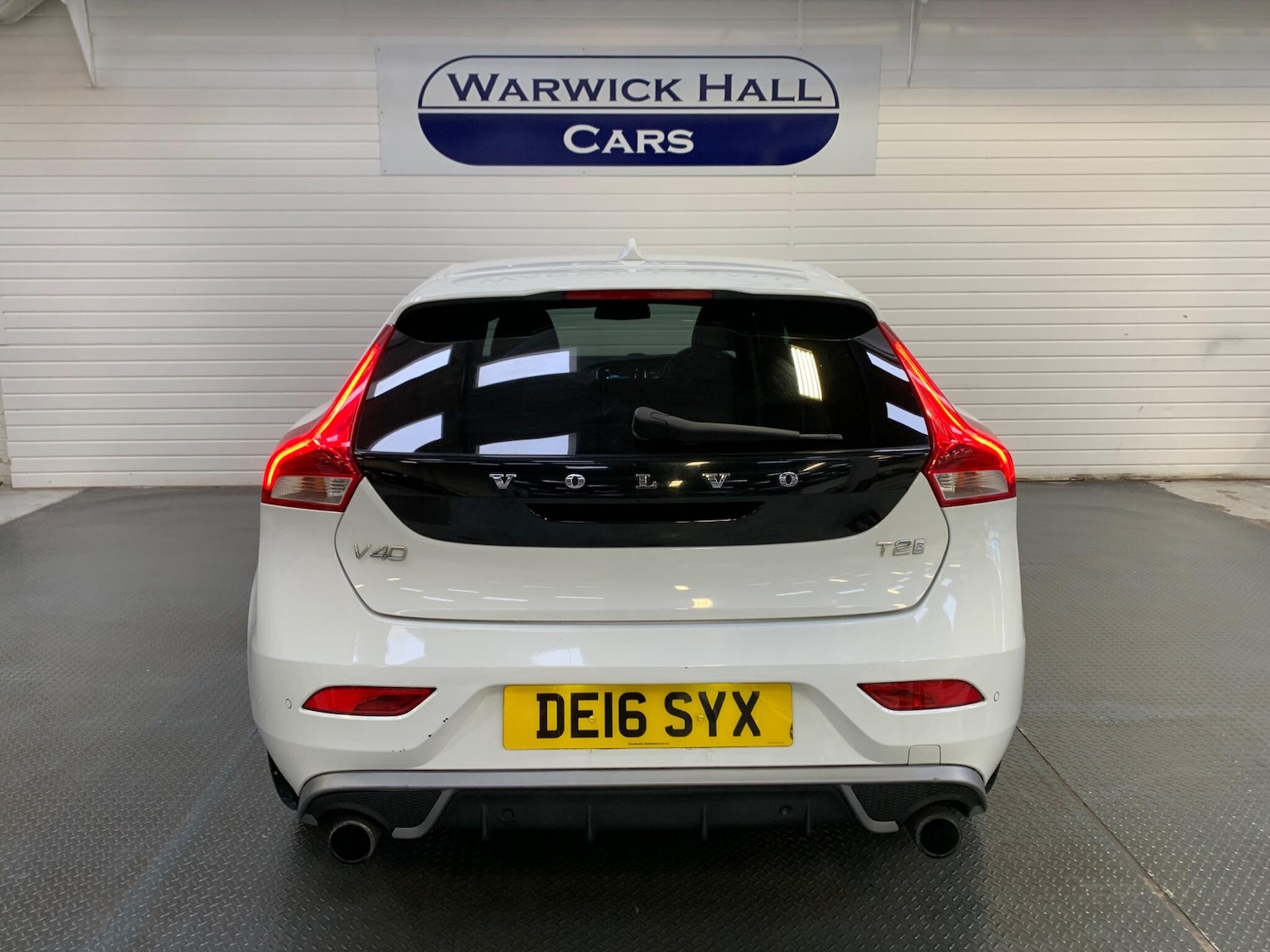 Used Volvo V40 2016 for sale - 78058096: Photo 8