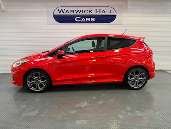 Used Ford Fiesta 2018 for sale - 76992362: Photo