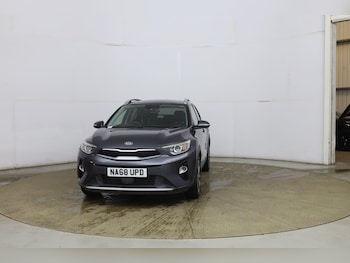 Used Kia Stonic 2018 for sale - 77646551: Photo