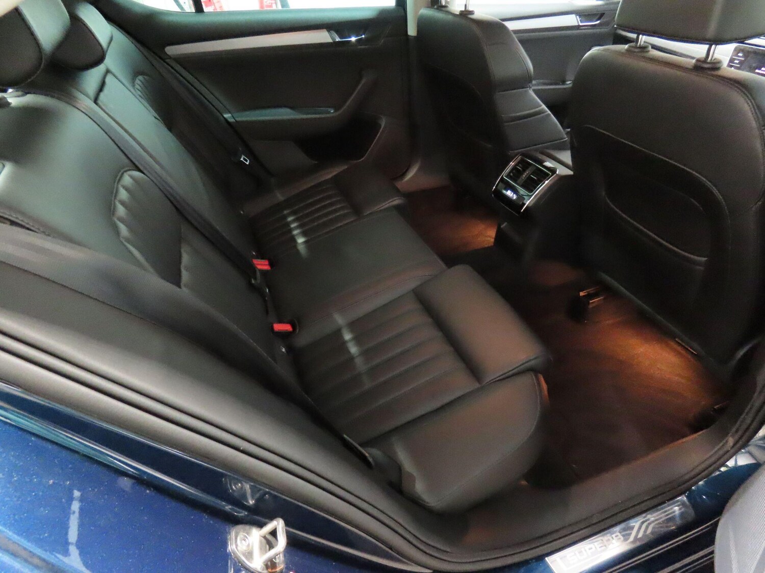 Used Skoda Superb 2018 for sale - 77351739: Photo 19