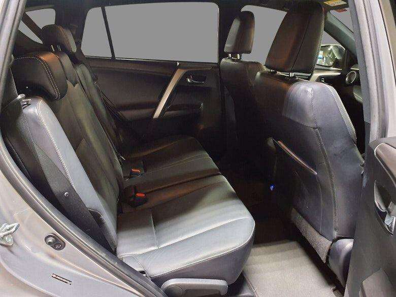 Used Toyota RAV4 2016 for sale - 77091354: Photo 14