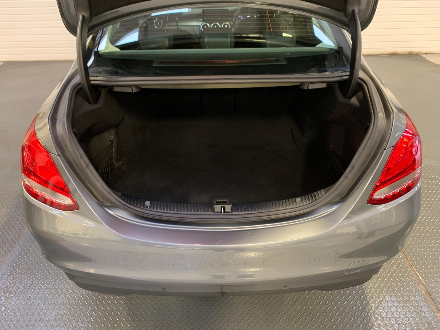 Used Mercedes-Benz C Class 2019 for sale - 77029158: Photo 15