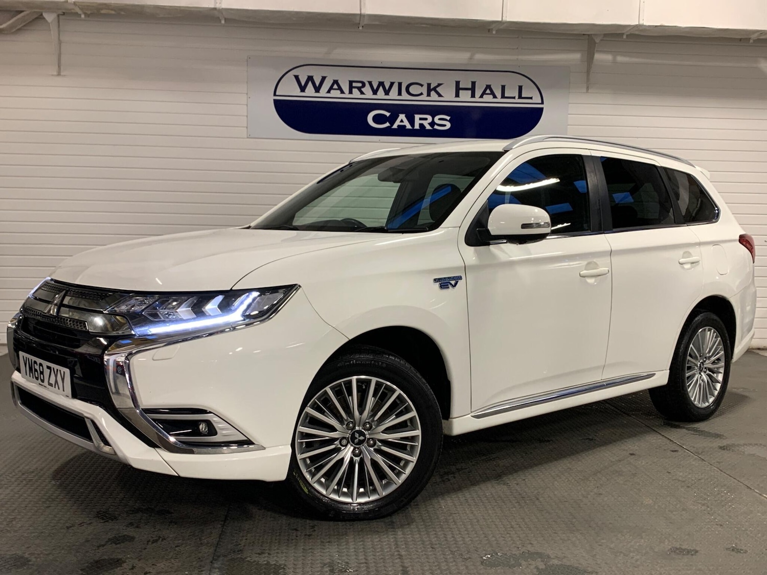 Used Mitsubishi Outlander 2019 for sale - 76658768: Photo 1