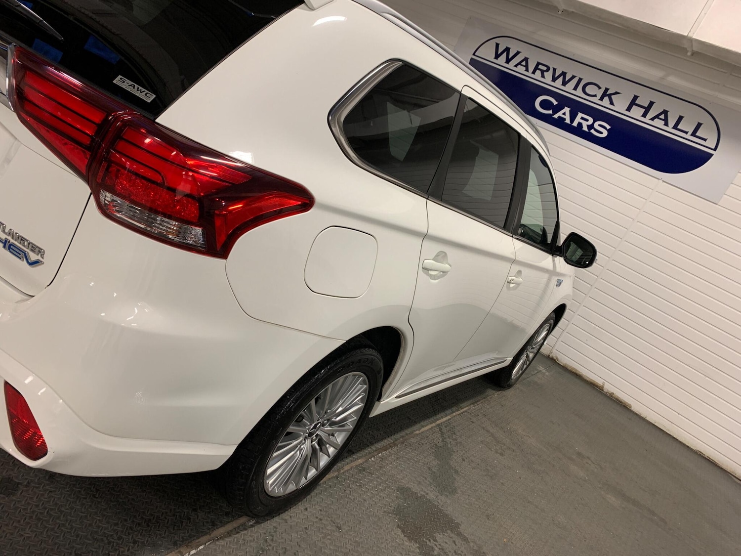 Used Mitsubishi Outlander 2019 for sale - 76658768: Photo 11