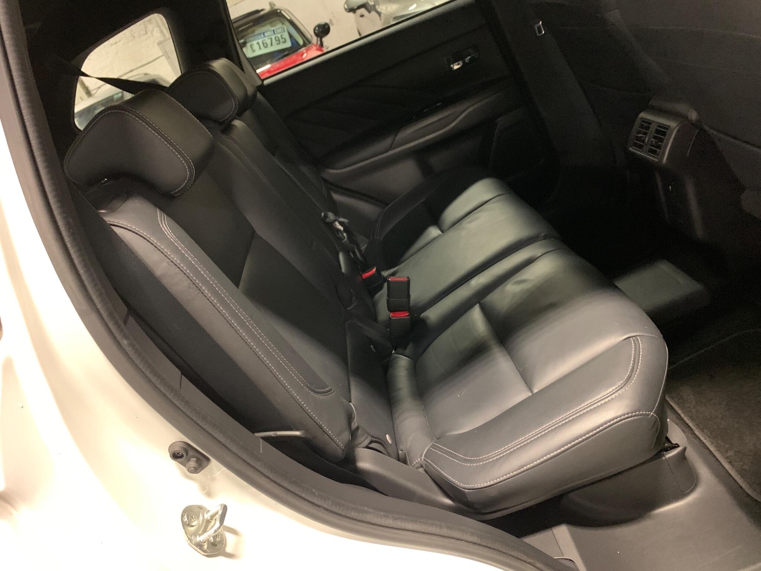 Used Mitsubishi Outlander 2019 for sale - 76658768: Photo 14