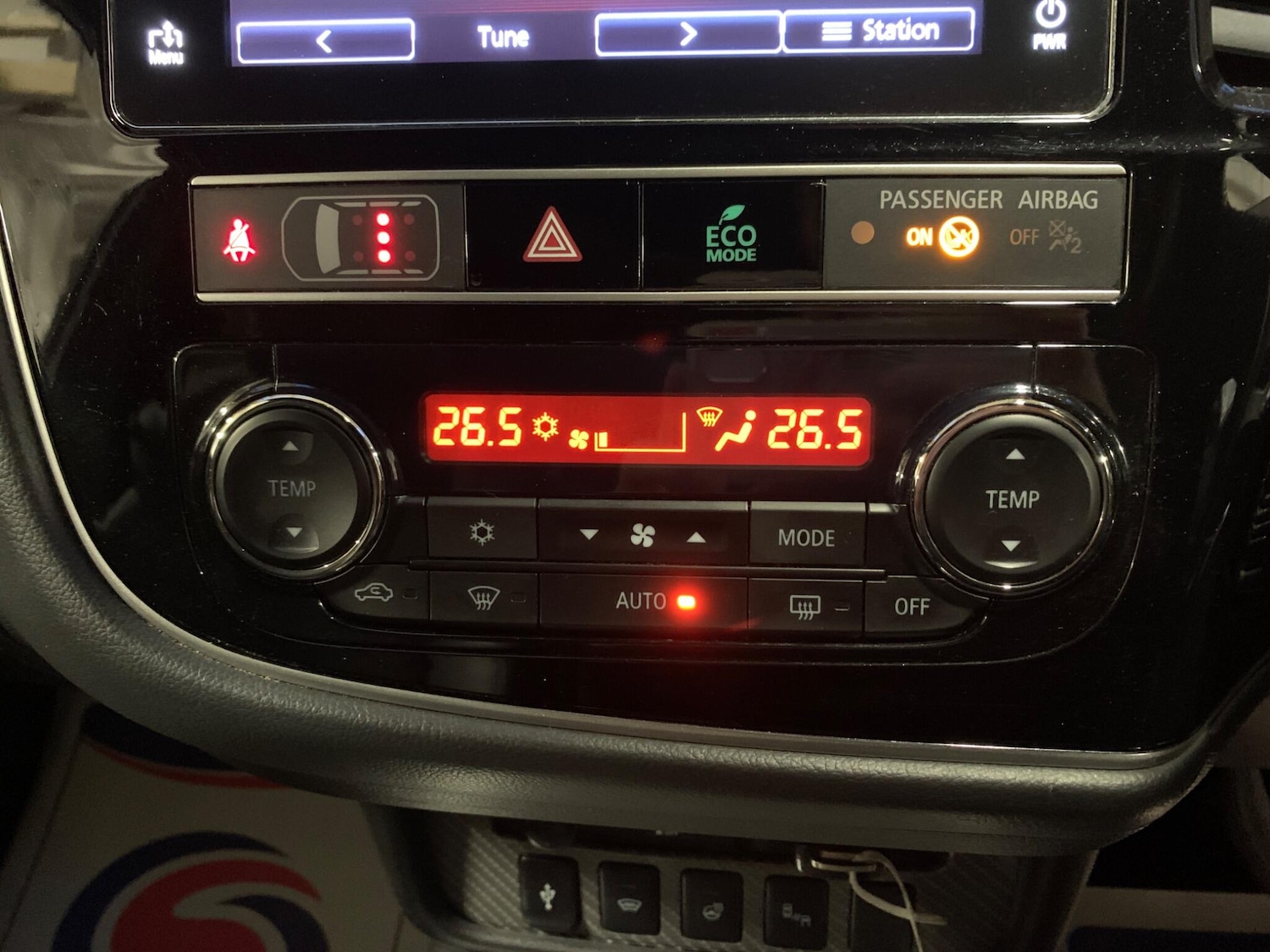 Used Mitsubishi Outlander 2019 for sale - 76658768: Photo 27