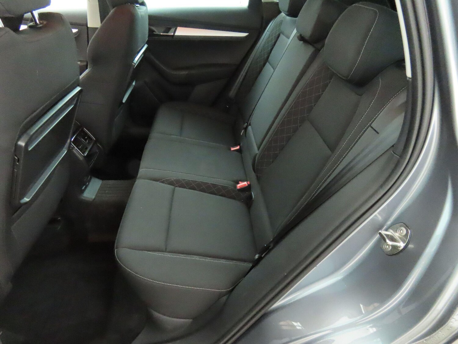 Used Skoda Karoq 2018 for sale - 77523488: Photo 17