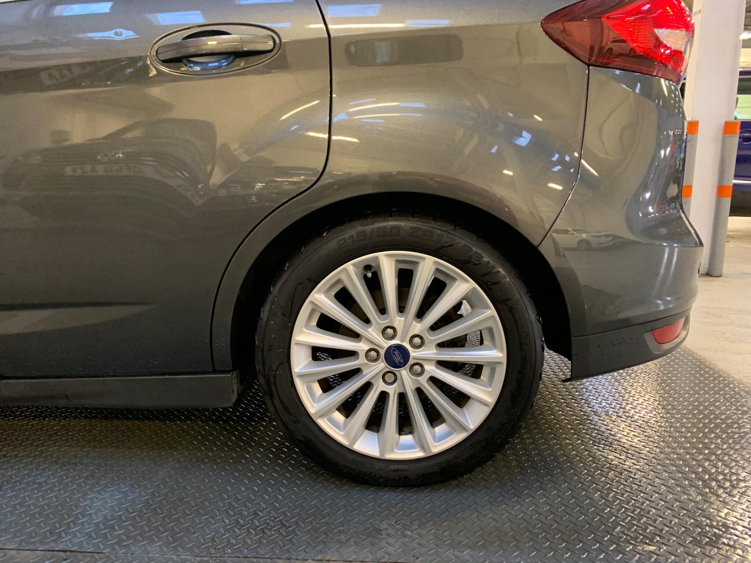 Used Ford C-Max 2017 for sale - 76997417: Photo 11