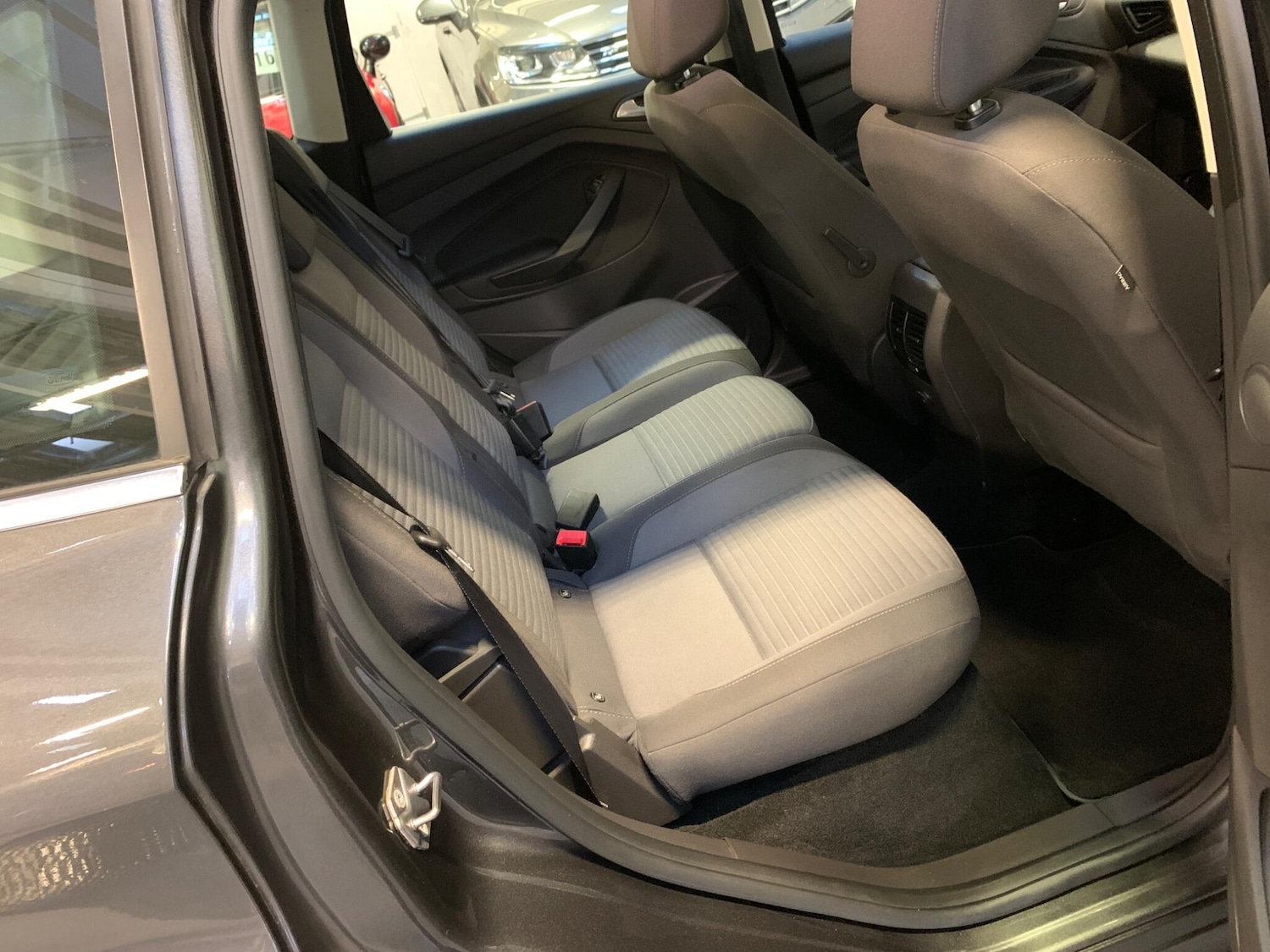 Used Ford C-Max 2017 for sale - 76997417: Photo 17