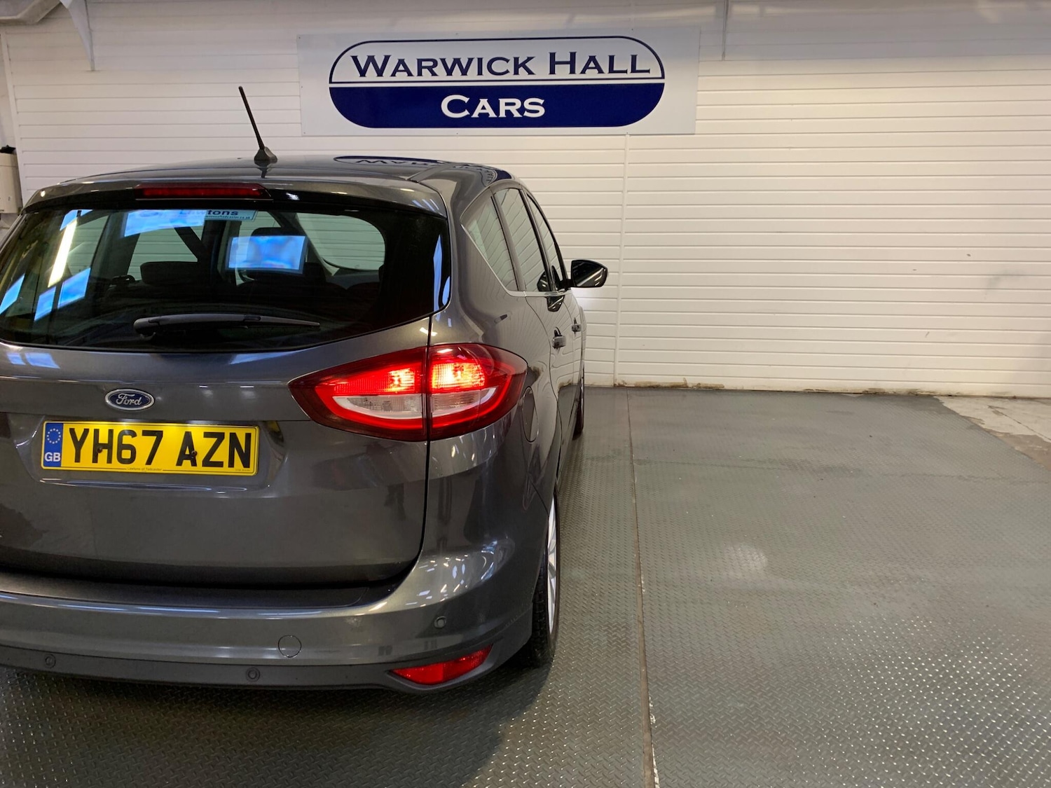 Used Ford C-Max 2017 for sale - 76997417: Photo 6