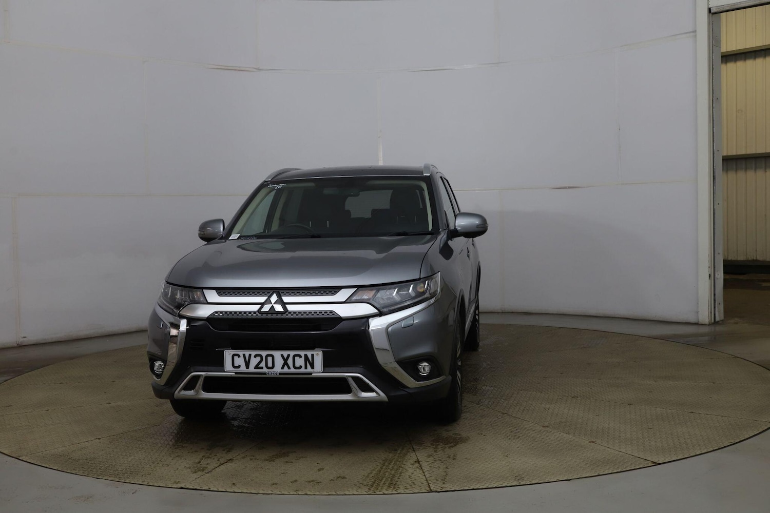 Used Mitsubishi Outlander 2020 for sale - 77175822: Photo 3