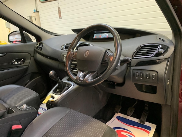 Used Renault Scenic 2015 for sale - 76307318: Photo 23
