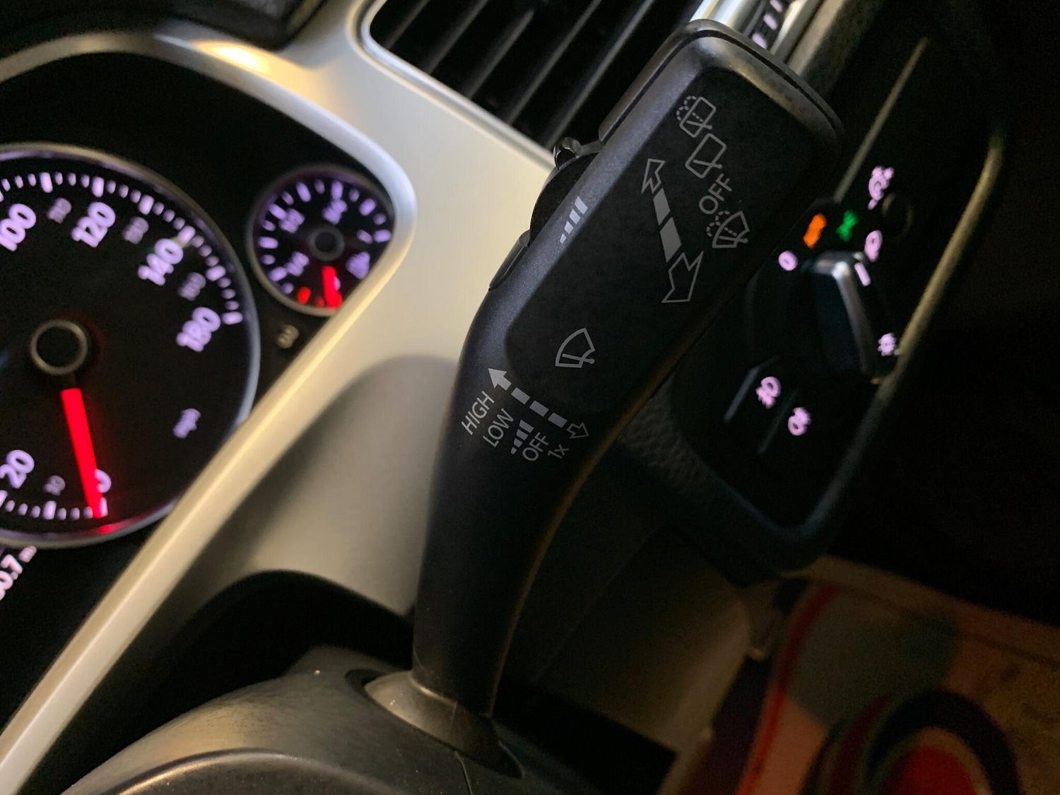 Used Volkswagen Touareg 2016 for sale - 76992372: Photo 52