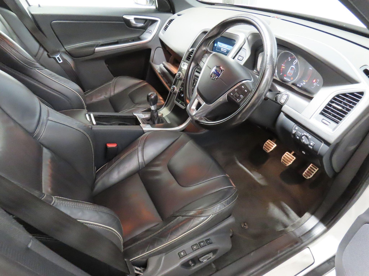 Used Volvo XC60 2016 for sale - 77242716: Photo 12