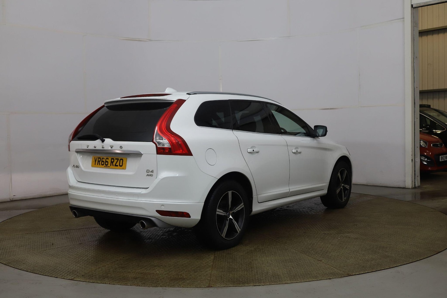 Used Volvo XC60 2016 for sale - 77242716: Photo 9