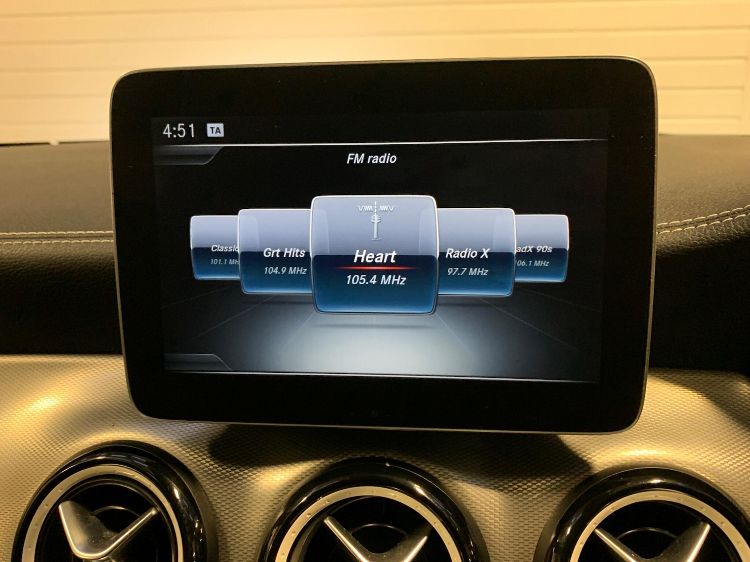 Used Mercedes-Benz A-Class 2017 for sale - 77203029: Photo 30