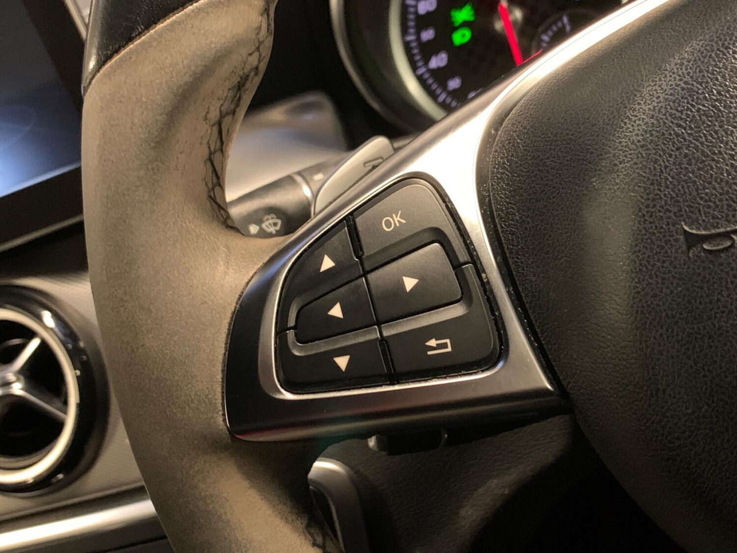 Used Mercedes-Benz A-Class 2017 for sale - 77203029: Photo 37